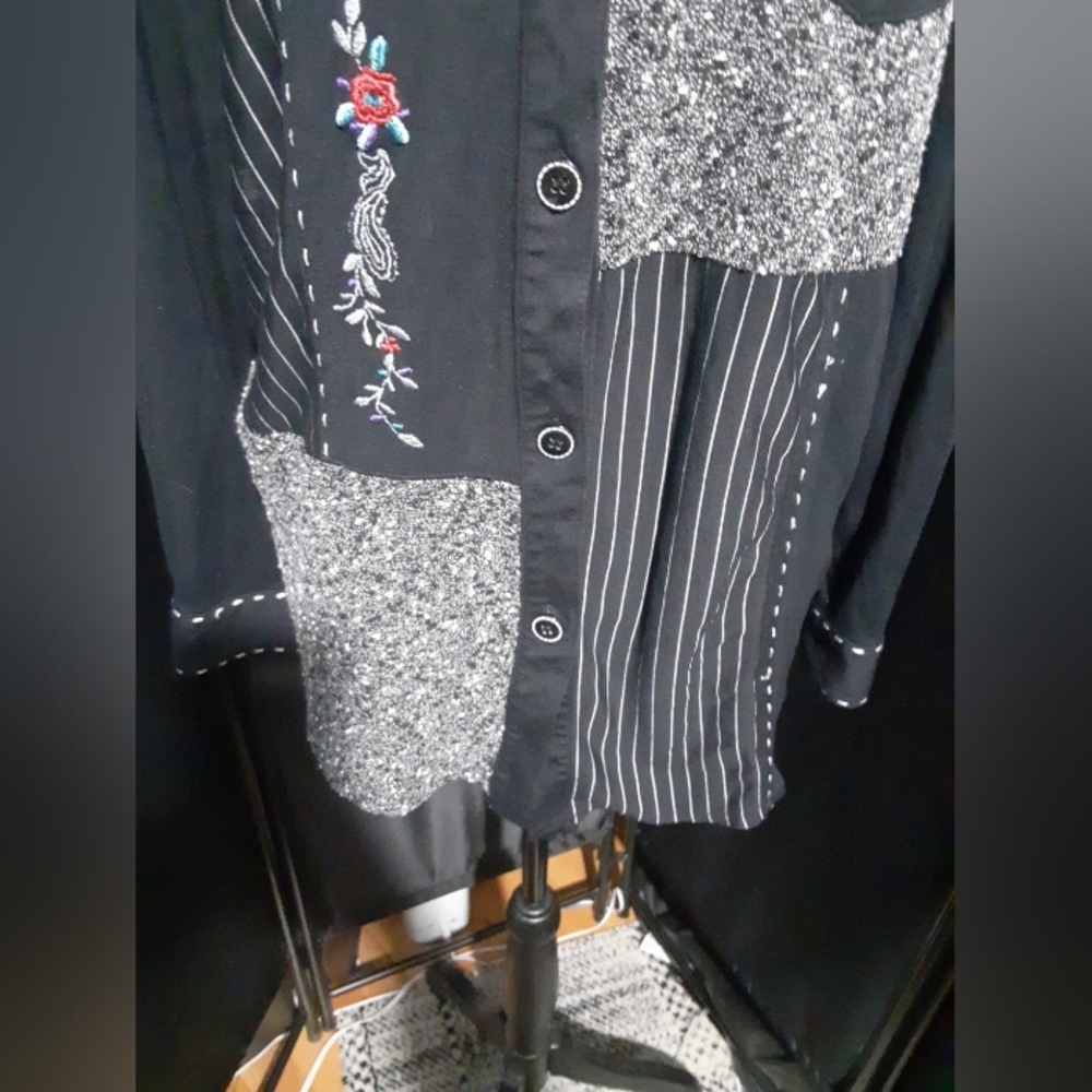 Teddi Vintage Look Women's Shirt Button Up Black Colorblock Small Boho Hippie - Picture 3 of 8